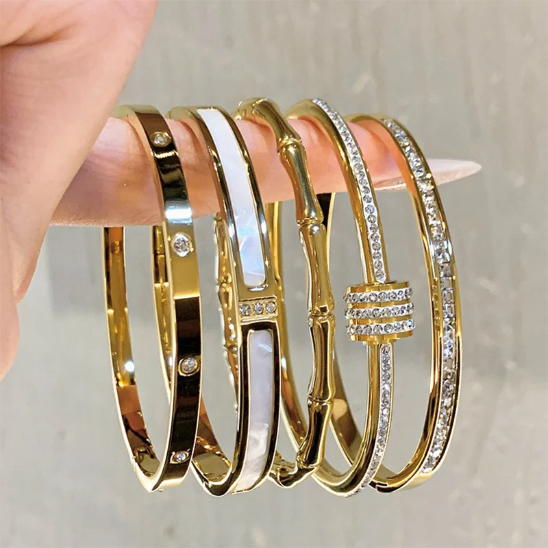 Elegant Starlet Bangle - R&N 